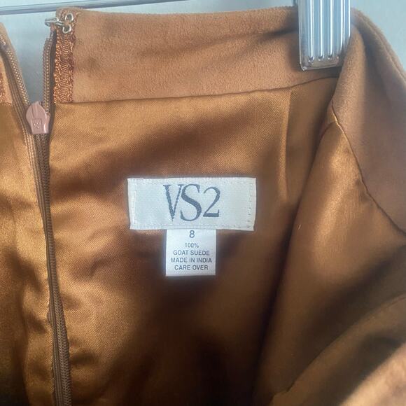 VS2 Vintage Brown 100% Goat Suede High Rise Above Knee Length Skirt Y2K Size 8 - Picture 4 of 6